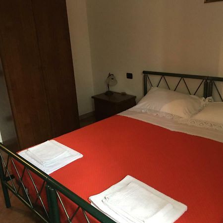Appartamenti E Camere Il Poggio Di D'Angeli Lidia Auditore Exteriör bild