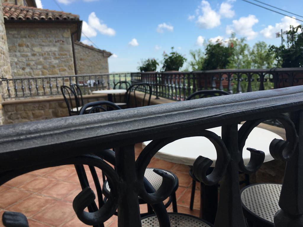 Appartamenti E Camere Il Poggio Di D'Angeli Lidia Auditore Exteriör bild