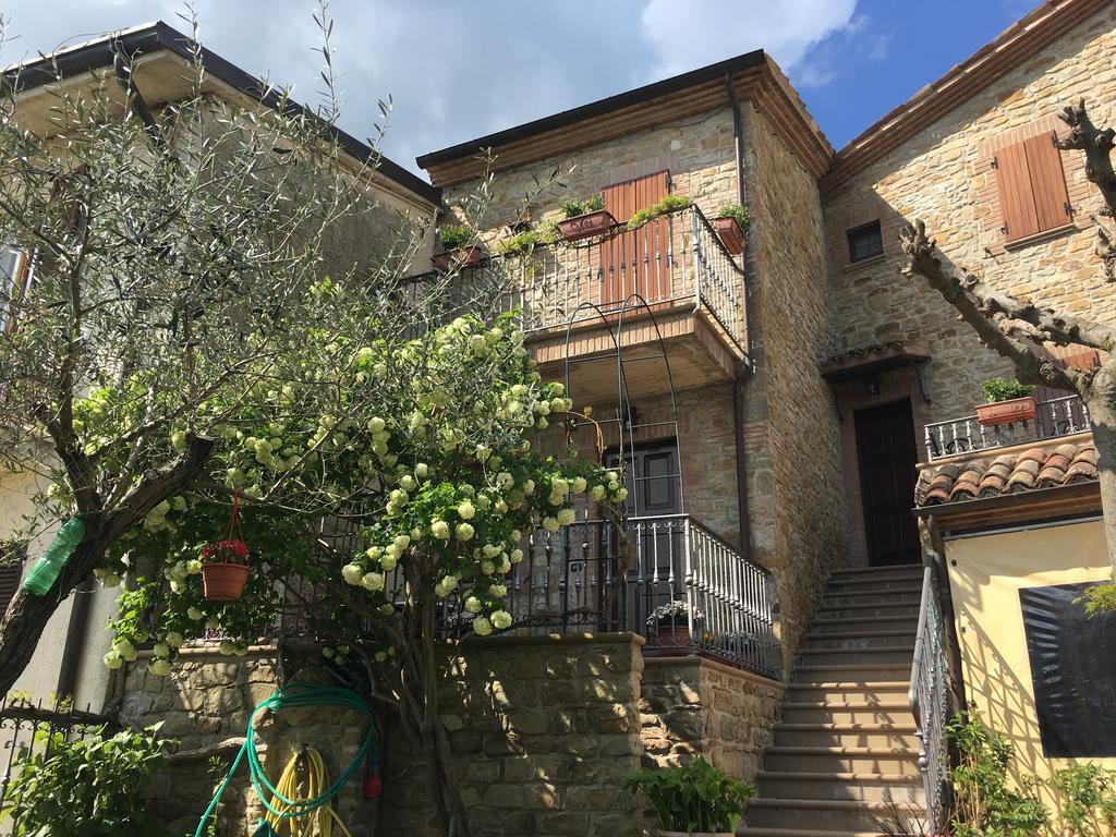 Appartamenti E Camere Il Poggio Di D'Angeli Lidia Auditore Exteriör bild