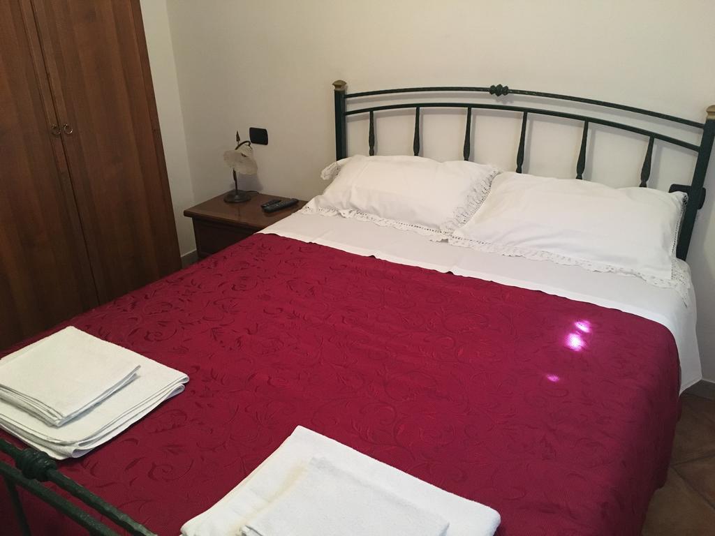 Appartamenti E Camere Il Poggio Di D'Angeli Lidia Auditore Exteriör bild