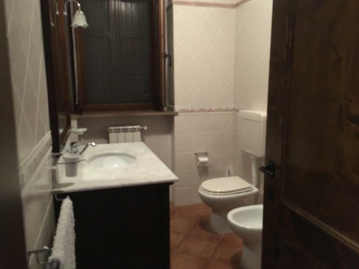 Appartamenti E Camere Il Poggio Di D'Angeli Lidia Auditore Exteriör bild