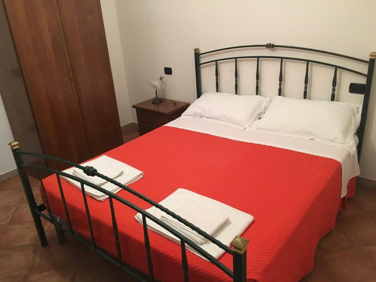 Appartamenti E Camere Il Poggio Di D'Angeli Lidia Auditore Exteriör bild