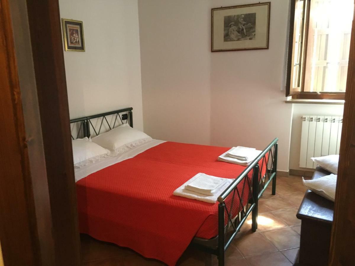 Appartamenti E Camere Il Poggio Di D'Angeli Lidia Auditore Exteriör bild