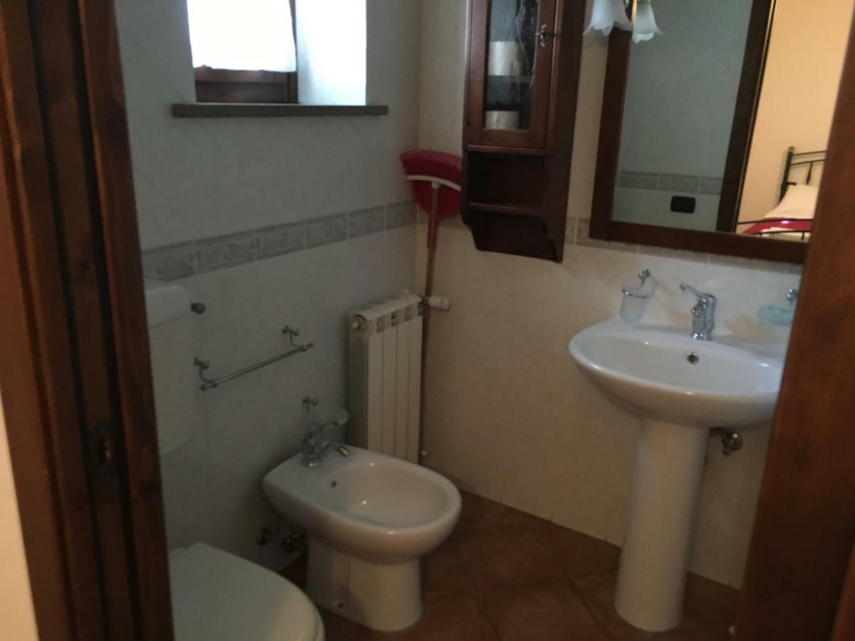Appartamenti E Camere Il Poggio Di D'Angeli Lidia Auditore Exteriör bild